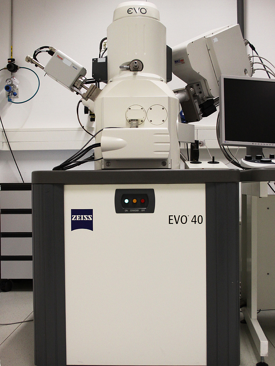 Used sem for Sale Thermo spectrometers